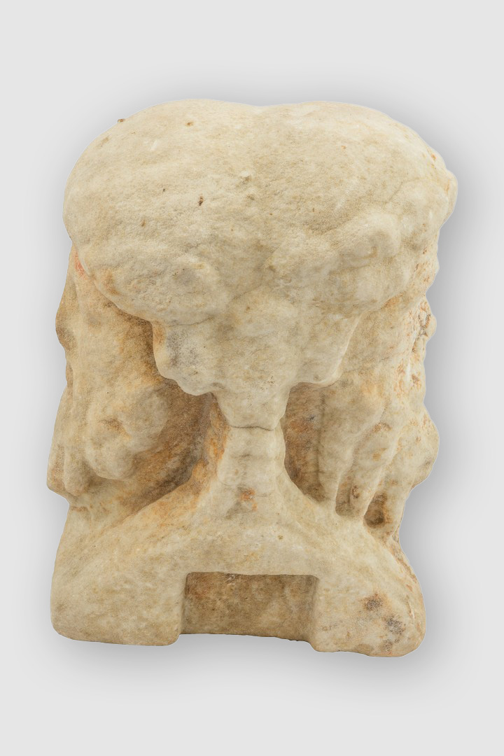 L’erma bifronte in marmo
